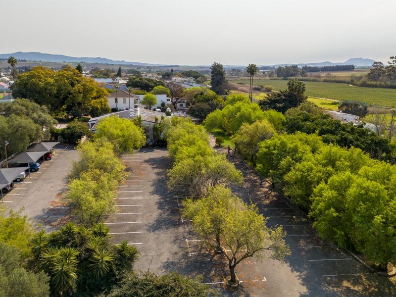 Provence Estate – Multifunctional Lifestyle Property in Wellington - Photo 6