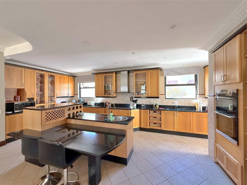 Stylish Family Home for Rent in Dainfern Golf Estate - Photo 7