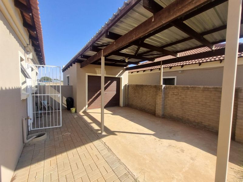 House in Kimberley - Photo 9