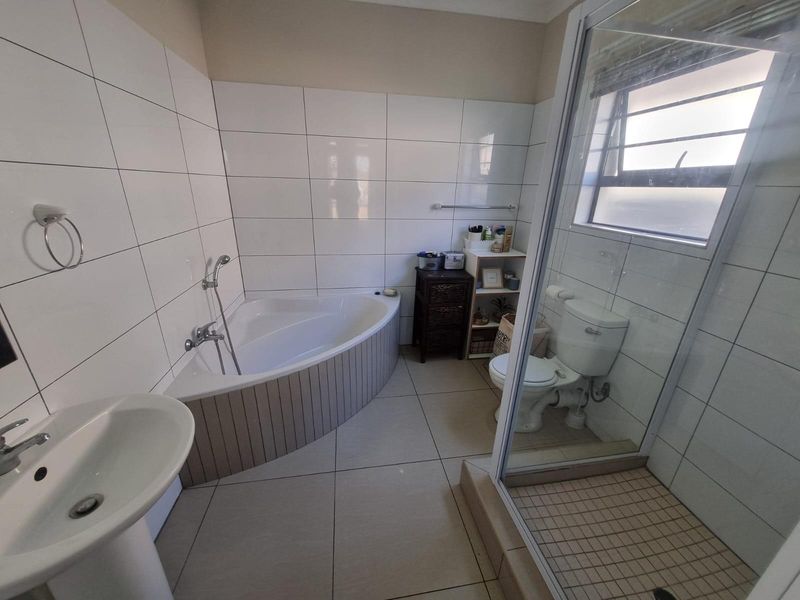 House in Kimberley - Photo 8