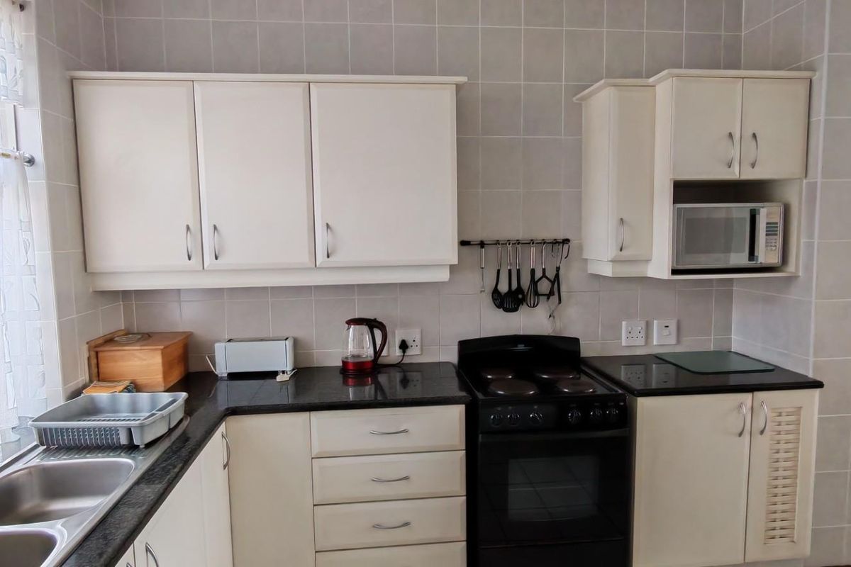 Apartment For Sale in Uvongo, Margate, KZN - Photo 5