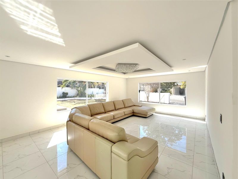 Modern Elegance in a Prestigious Secure Estate - Photo 6