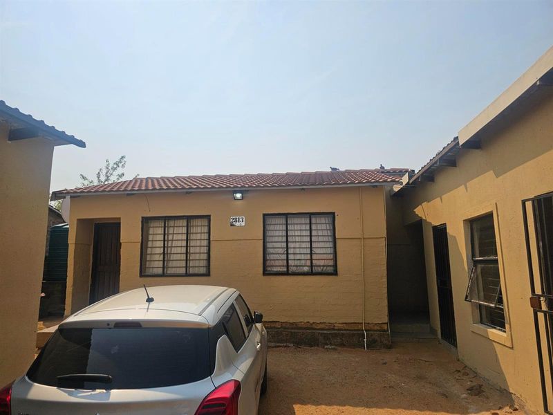 House For Sale in Klarinet, Witbank - Photo 3