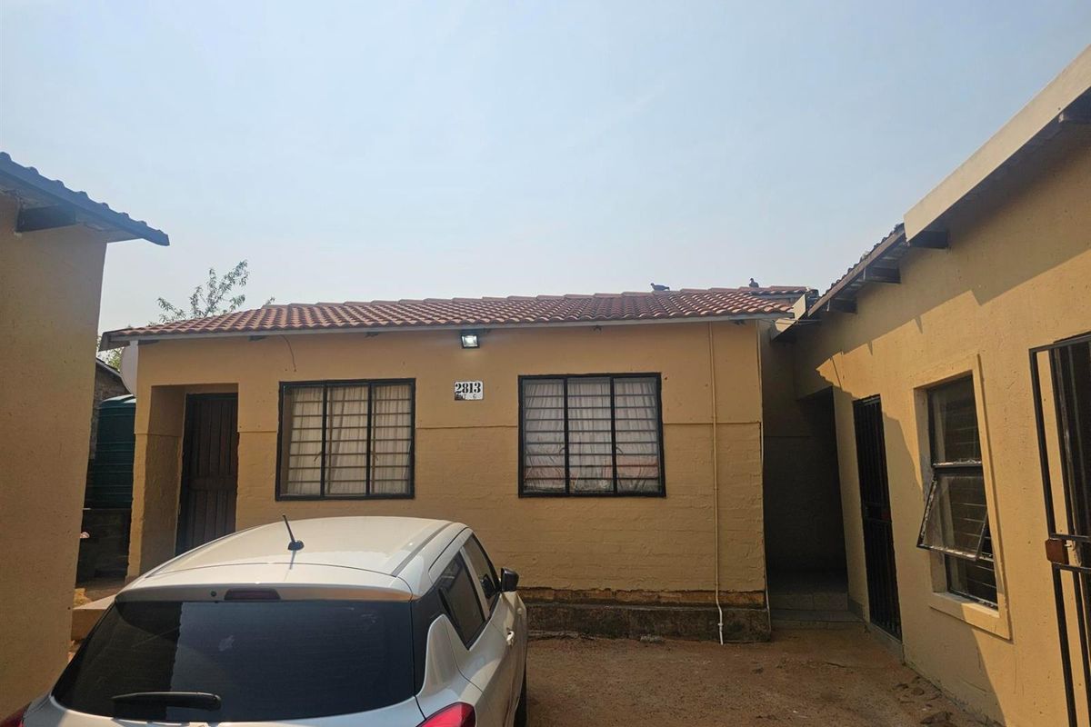 House For Sale in Klarinet, Witbank - Photo 3