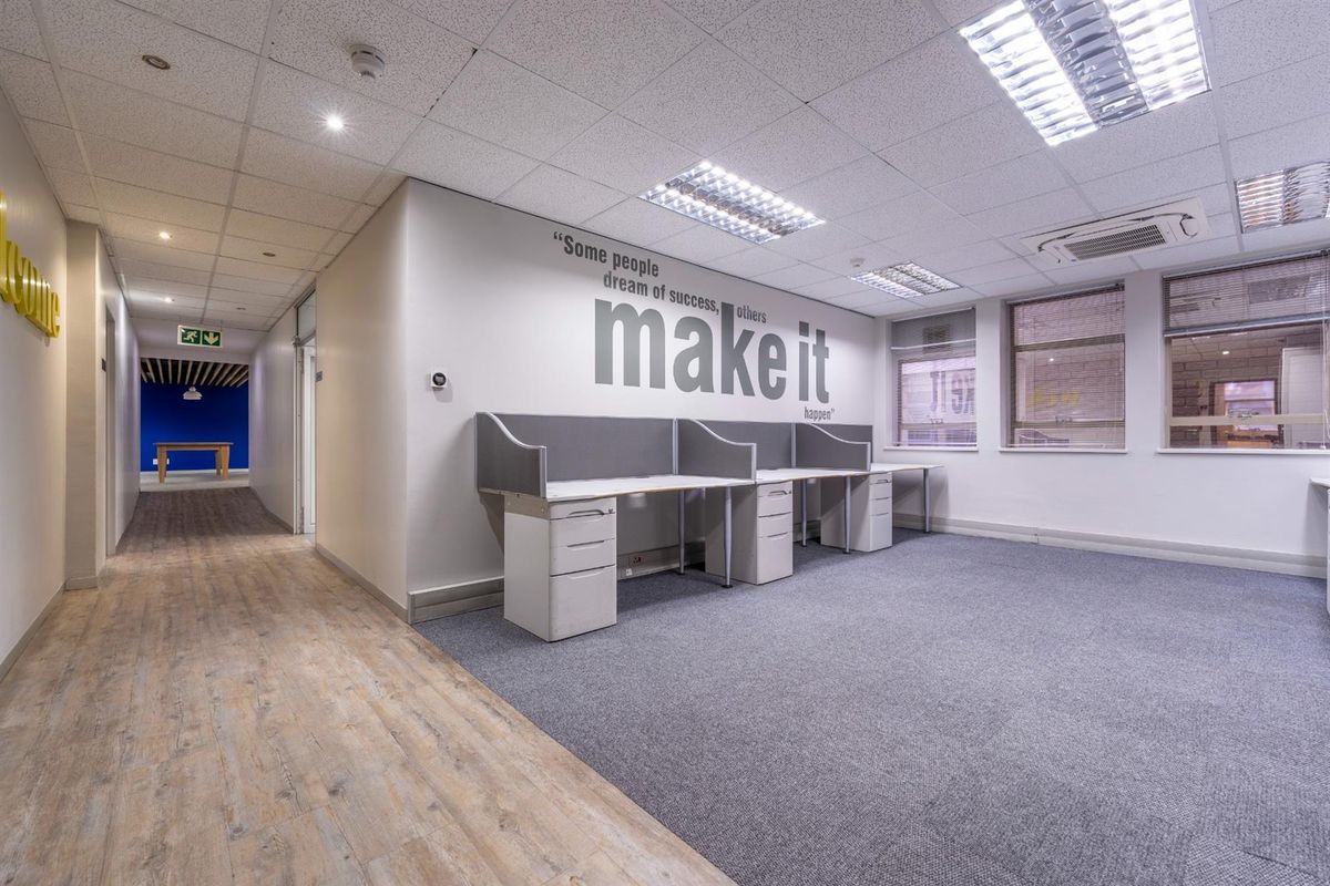 Office Space to Rent | First Floor | 949m2 (Divisible) - Photo 4