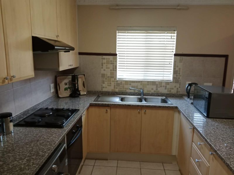 Apartment For Sale in Monavoni AH, Centurion - Photo 8