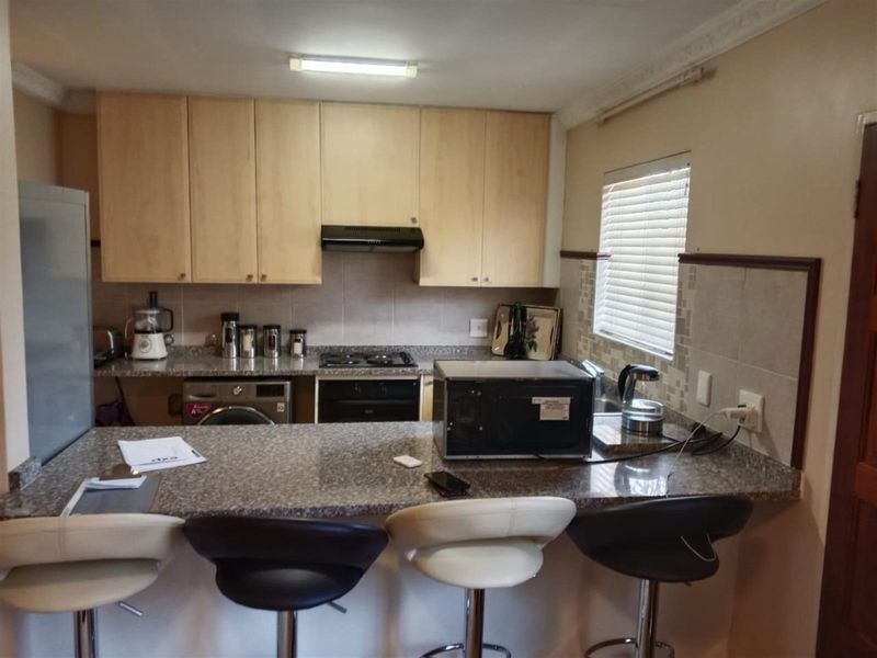 Apartment For Sale in Monavoni AH, Centurion - Photo 2