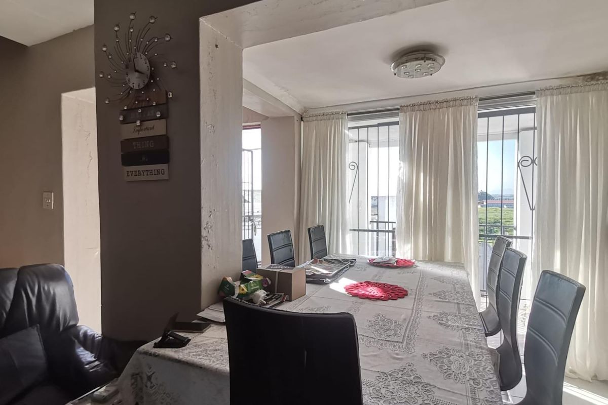 Duplex For Sale in Paarl East, Paarl - Photo 3