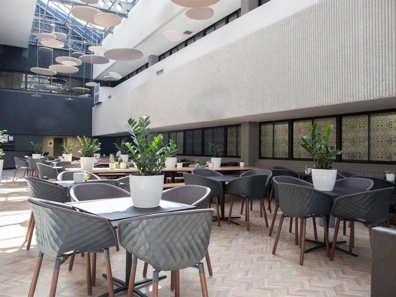 Attractive Commercial Property Offering With Rental Income - Photo 4