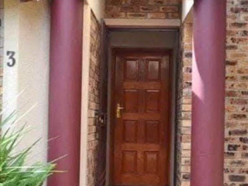 Complex To Rent in Noordheuwel, Krugersdorp - Photo 4