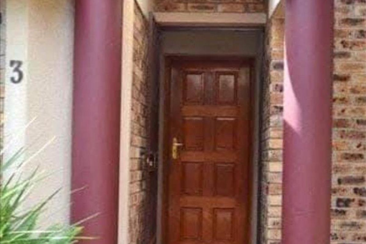 Complex To Rent in Noordheuwel, Krugersdorp - Photo 4