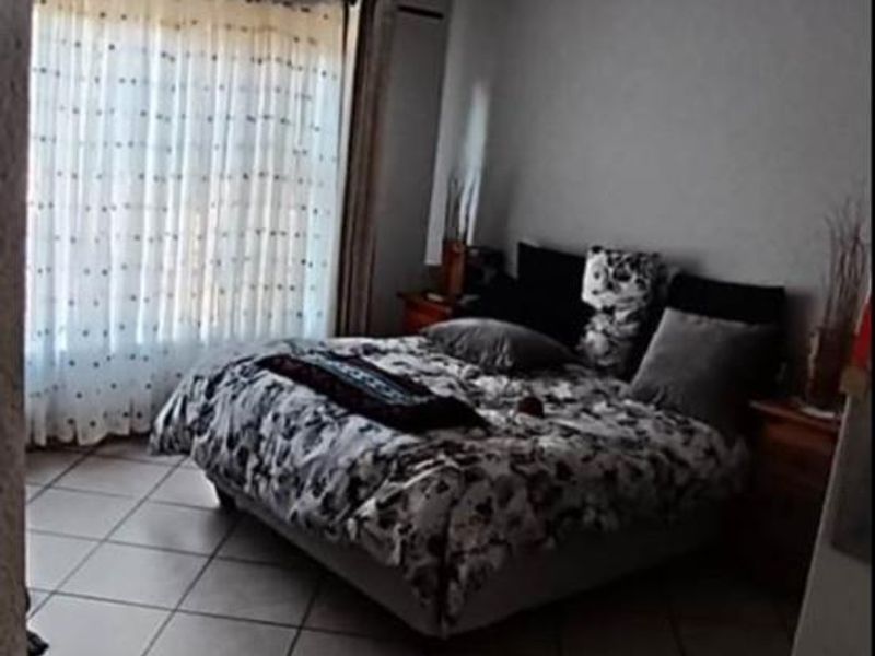 Complex To Rent in Noordheuwel, Krugersdorp - Photo 5