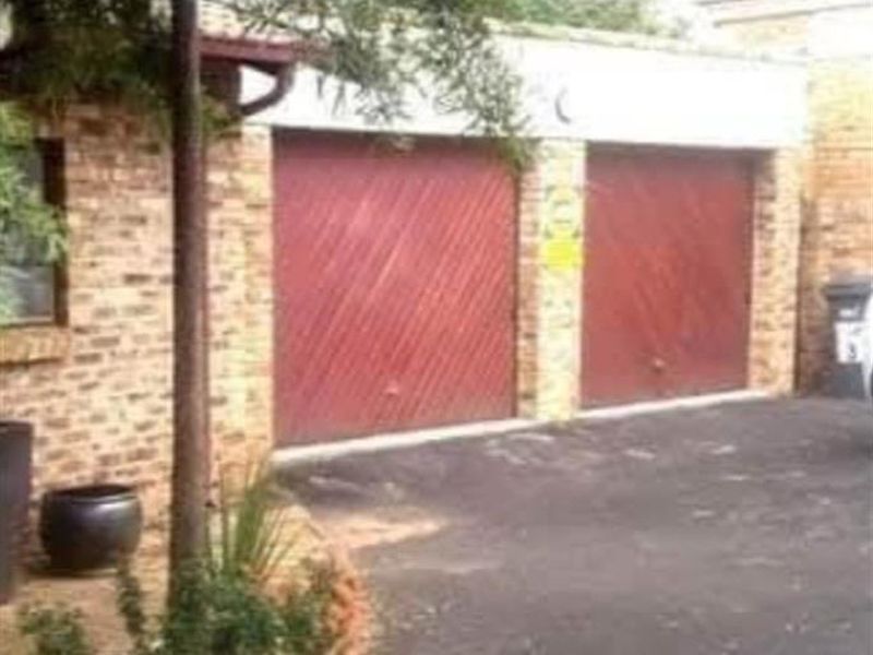 Complex To Rent in Noordheuwel, Krugersdorp - Photo 3