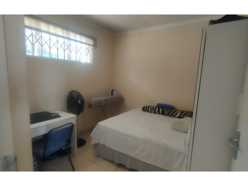 2 Bedroom Townhouse in Effingham - Photo 8