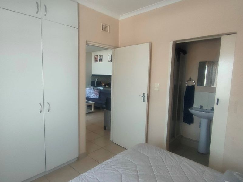 2 Bedroom Townhouse in Effingham - Photo 4