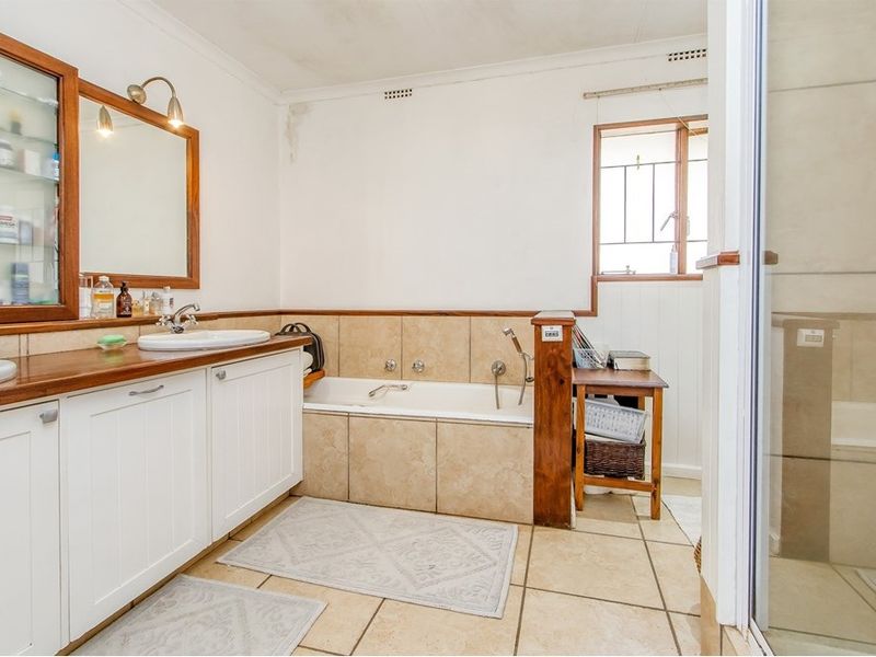 Attention: Price reduction!!  For Sale in Marlbank, Vanderbijlpark - Photo 6