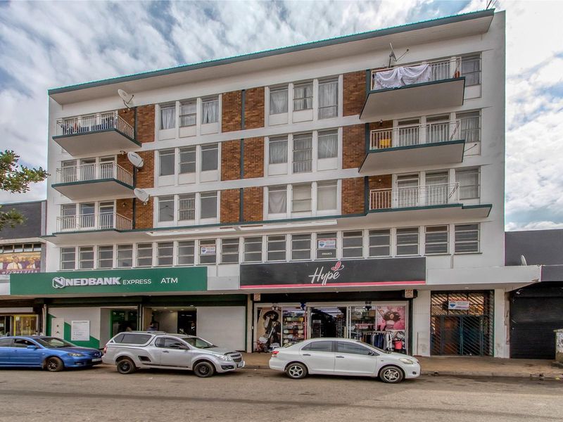 Prime Mixed-Use, Cash Flush Investment Opportunity in Westonaria - Photo 1
