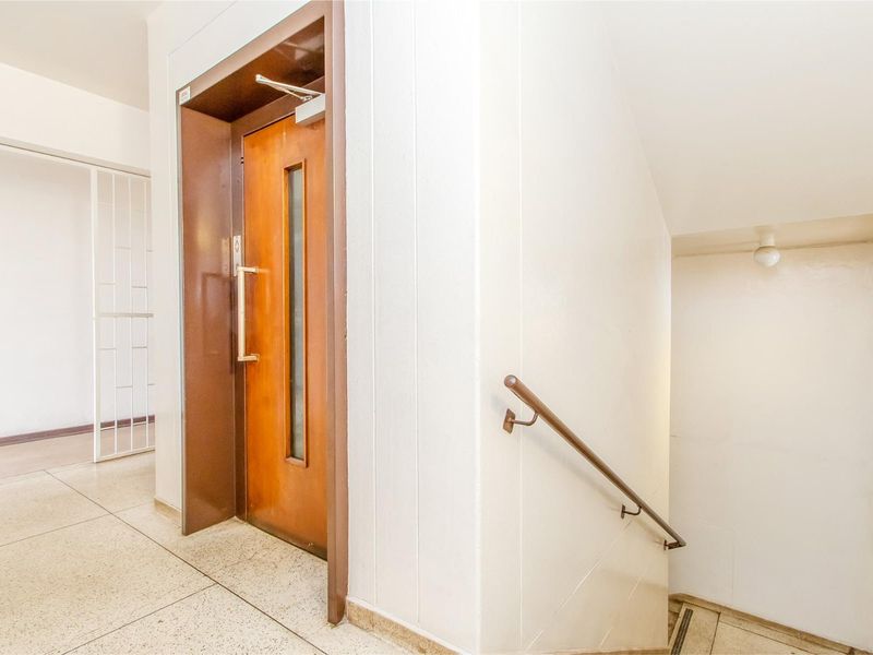 Prime Mixed-Use, Cash Flush Investment Opportunity in Westonaria - Photo 7