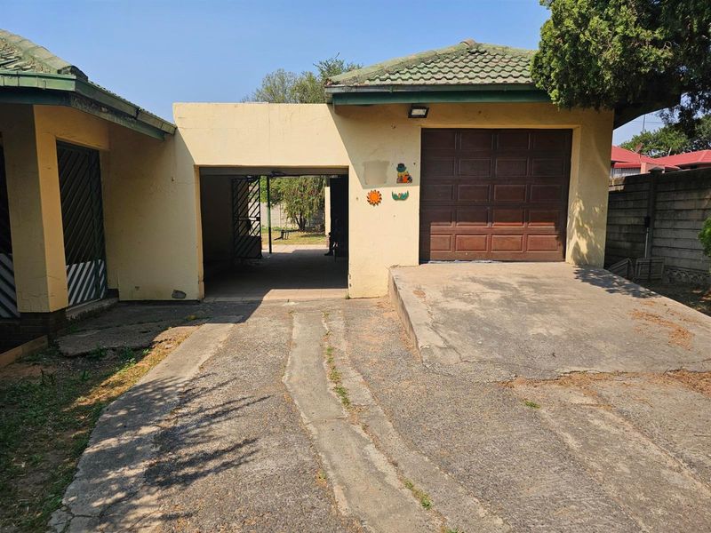 House For Sale in Duvha Park, Witbank - Photo 7