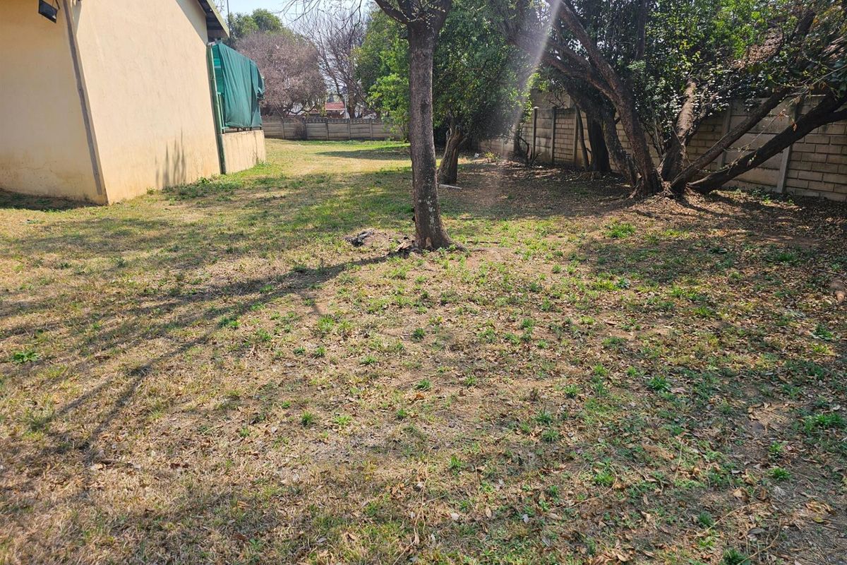 House For Sale in Duvha Park, Witbank - Photo 5