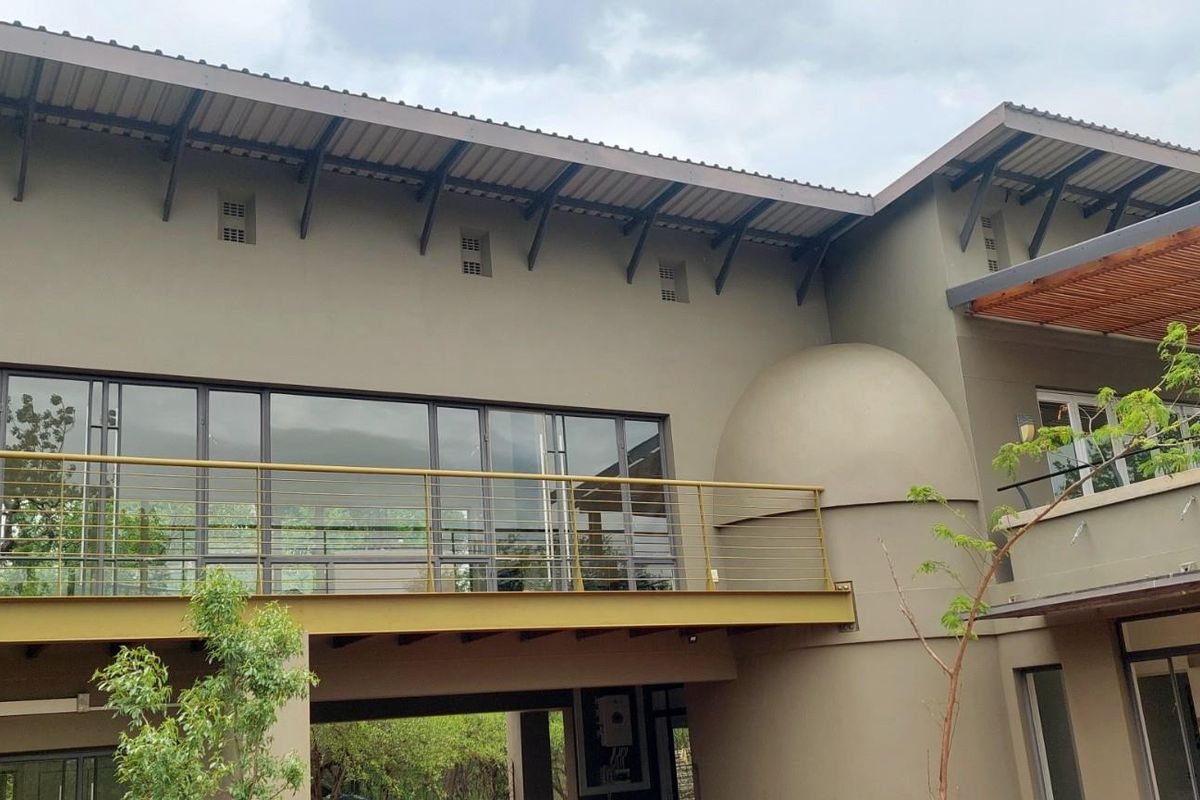 Furnished House To Rent in Hoedspruit Wildlife Estate, Hoedspruit, minimum 30 days - Photo 2