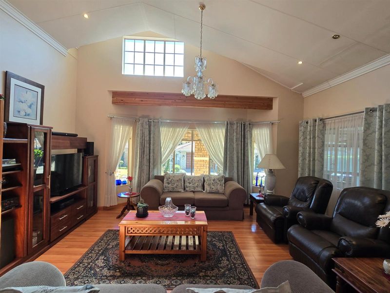 Secure Estate Living Meets Modern Comfort - Your Dream Home Awaits! - Photo 6