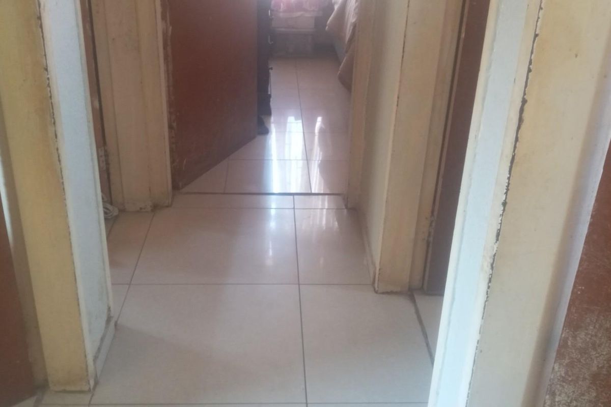 House available in Seshego zone 8 Seshego , Polokwane - Photo 4