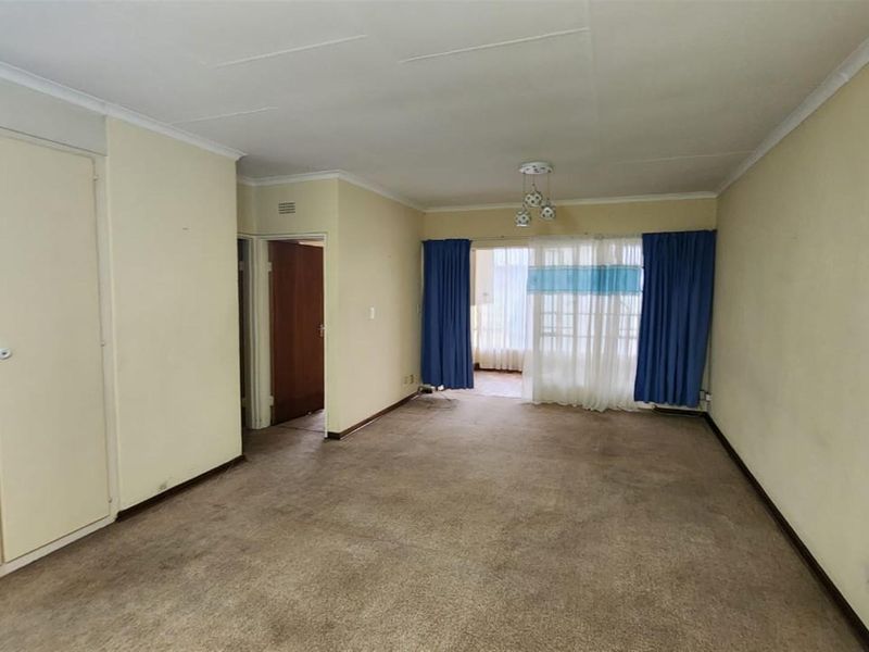 Comfortable and Secure 1-Bedroom Unit in Gold Reef Retirement Village - Photo 10