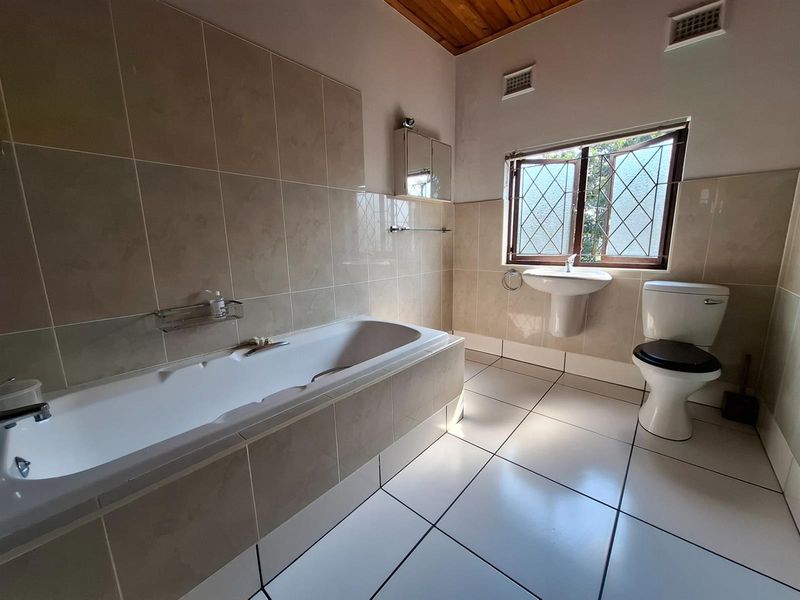 Gorgeous farmstyle house in Ramsgate for sale - Photo 10