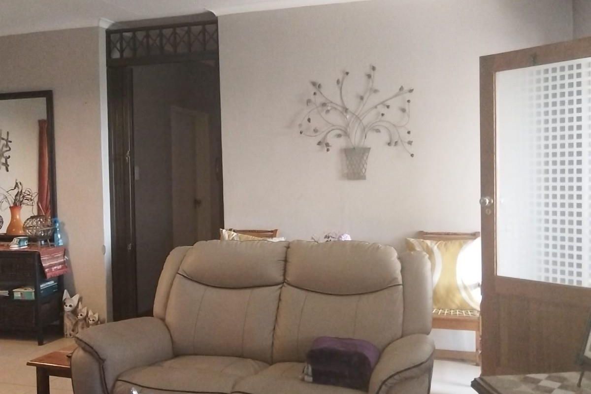 House For Sale in Model Park, Witbank - Photo 5