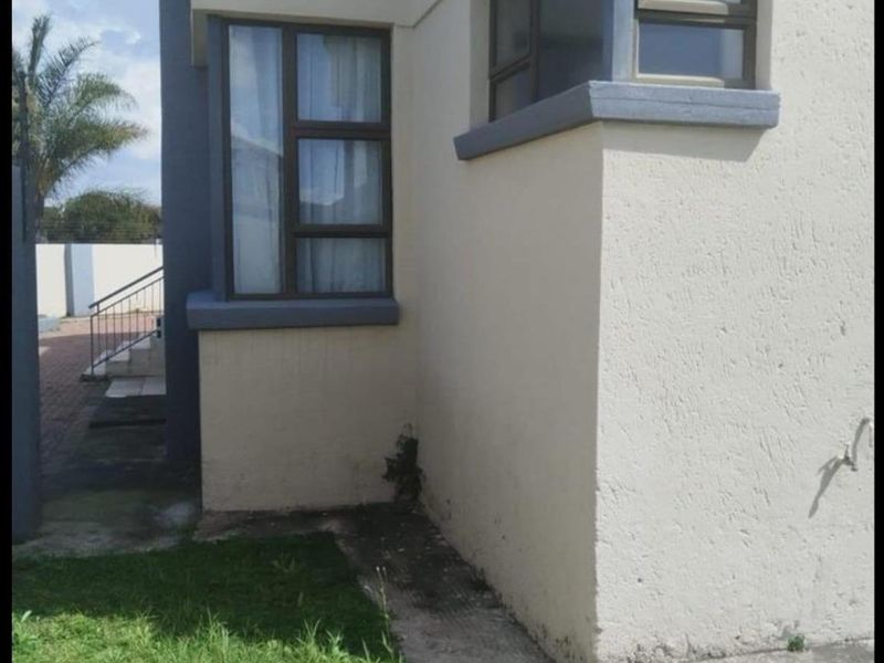 House For Sale in Model Park, Witbank - Photo 8