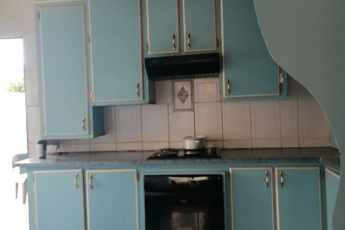 3 Bedrooms House For Sale in Seshego, Polokwane - Photo 5