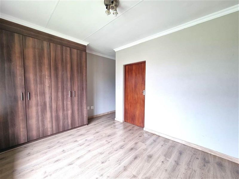 3 Bed,2 Bath GROUND Floor Apartment To Rent in Midrand - Photo 8