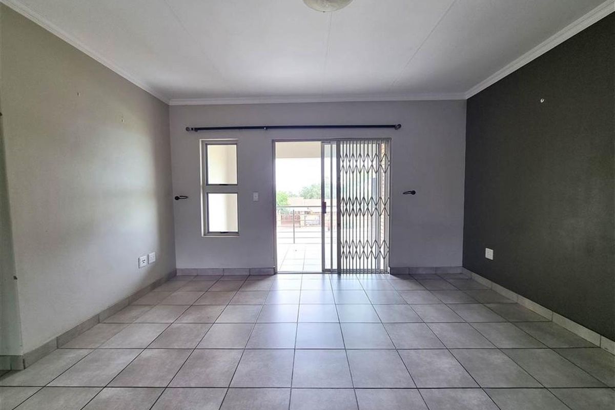 3 Bed,2 Bath GROUND Floor Apartment To Rent in Midrand - Photo 5