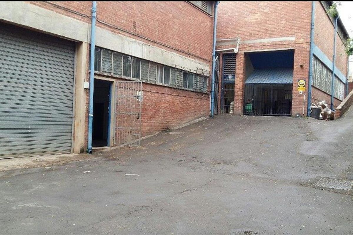 Warehouse To Rent in Pinetown North Industria, Pinetown, KwaZulu Natal - Photo 4