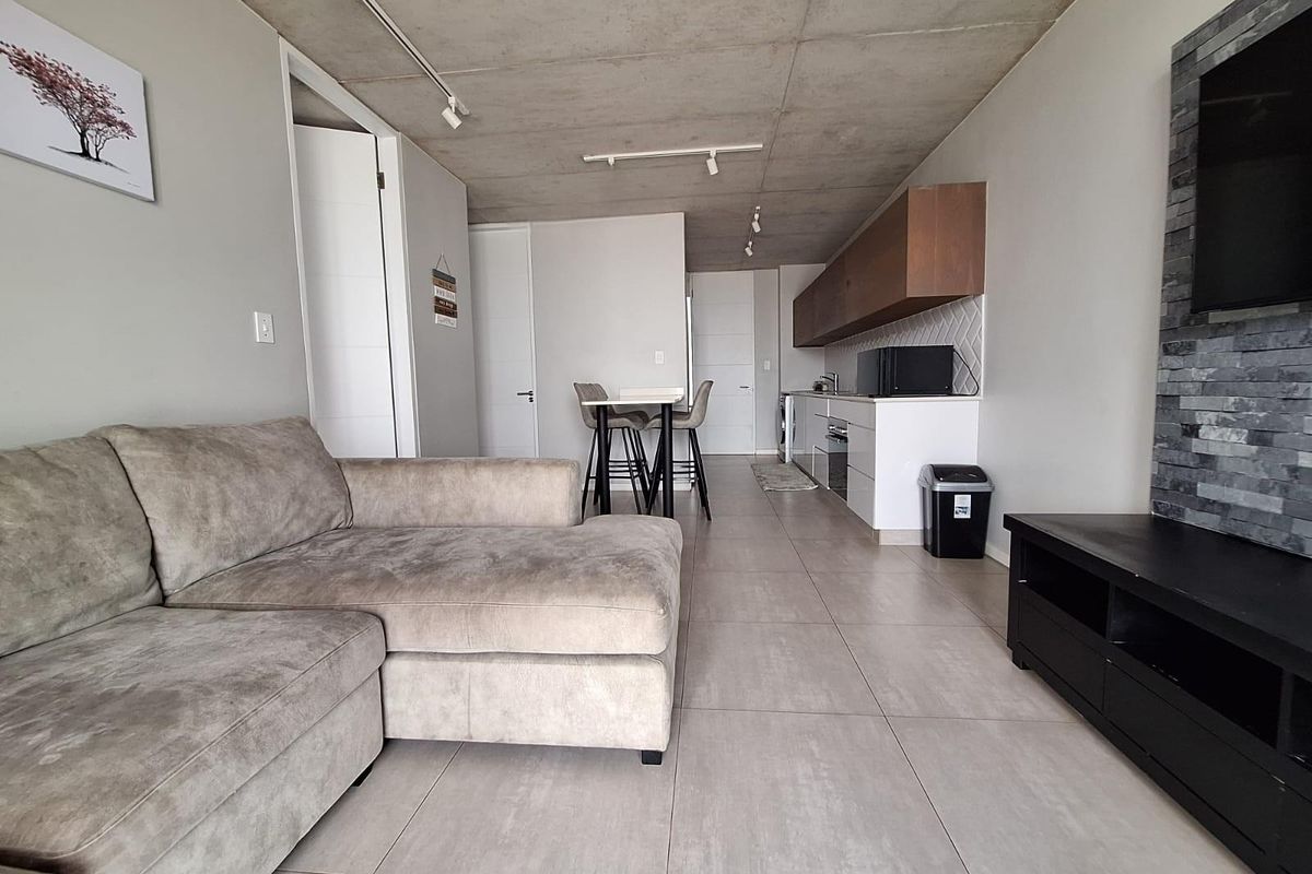 Modern Holiday Apartment in the Heart of Ballito - Photo 3