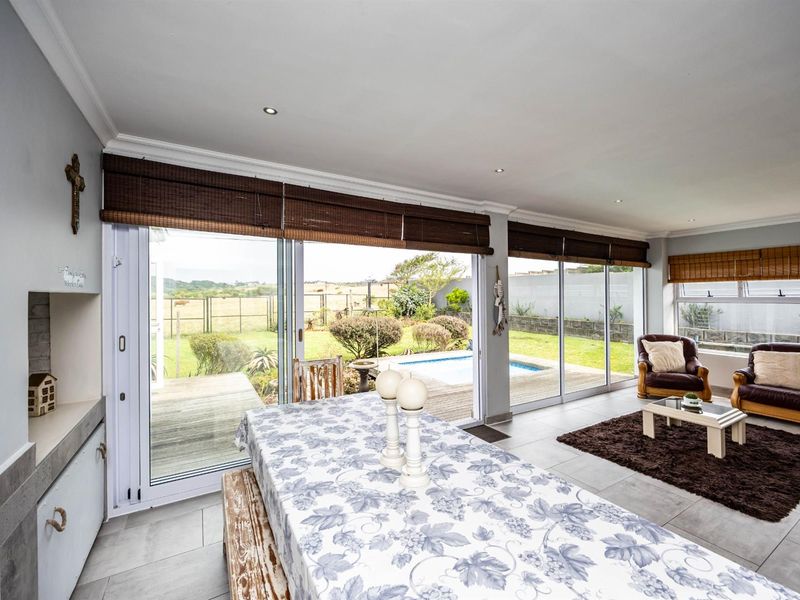 EXCLUSIVE COASTAL LUXURY | SUNRISE-ON-SEA - Photo 10