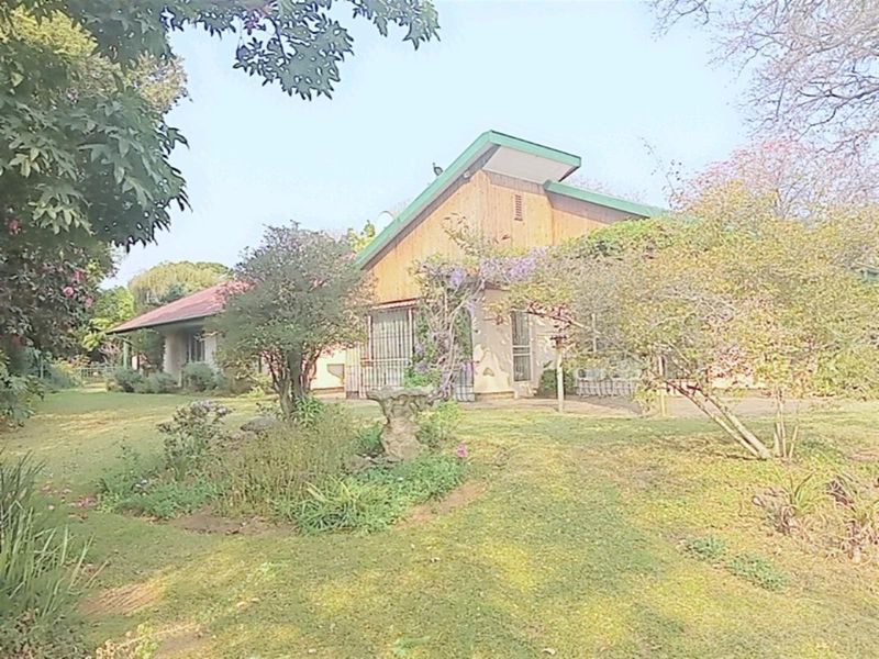 House For Sale in Lombardy East, Lombardy, Johannesburg - Photo 10