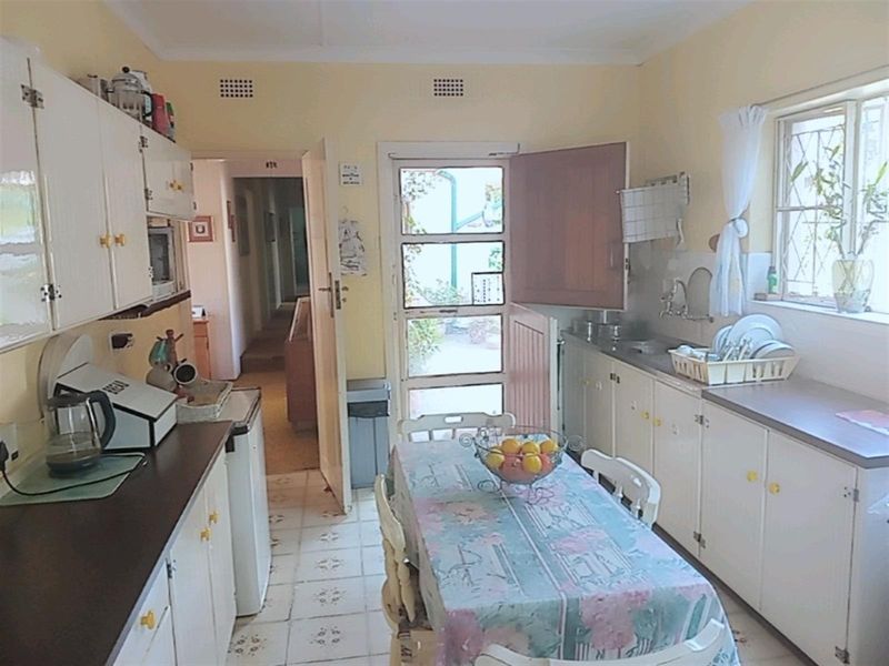 House For Sale in Lombardy East, Lombardy, Johannesburg - Photo 6