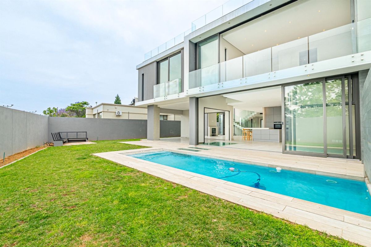 Exquisite Multi- Level Architectural Masterpiece in Sandton - Photo 2