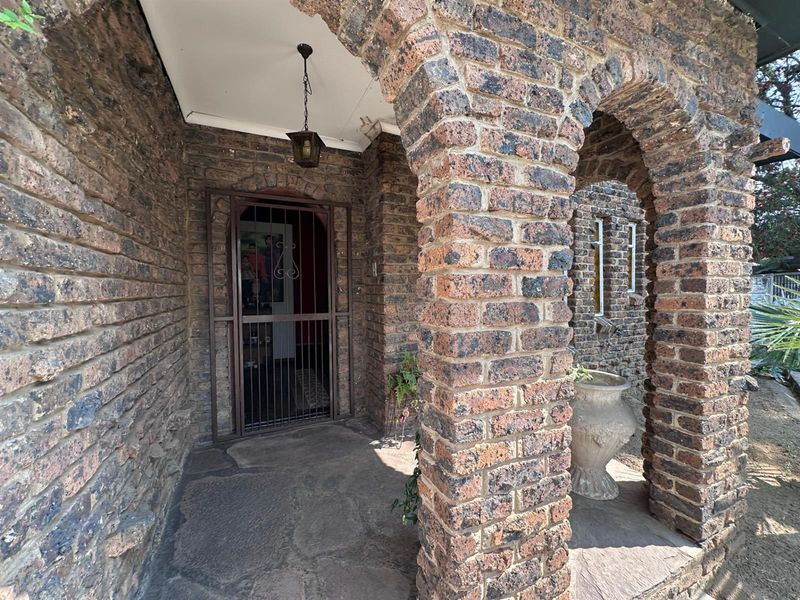 House For Sale in Newcastle, KwaZulu Natal - Photo 3