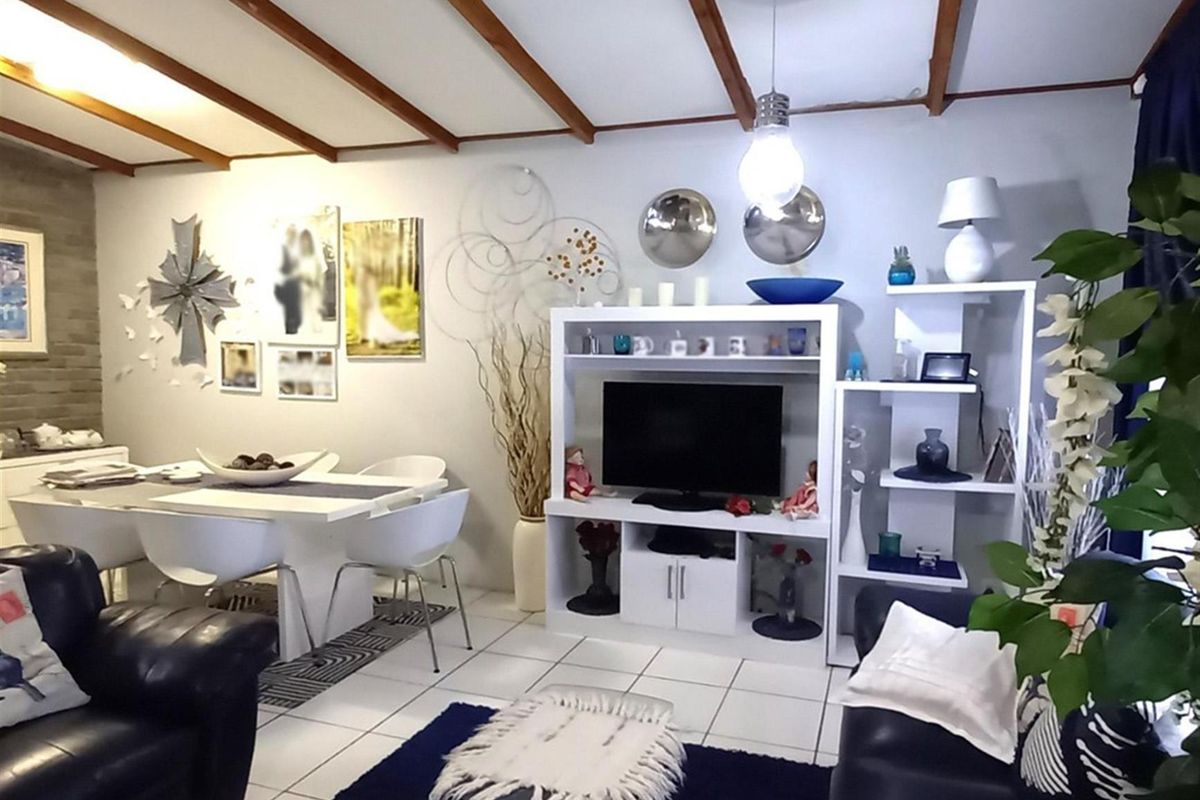 Spacious Family Home + Rental Potential - Van Dyks Bay - Photo 5