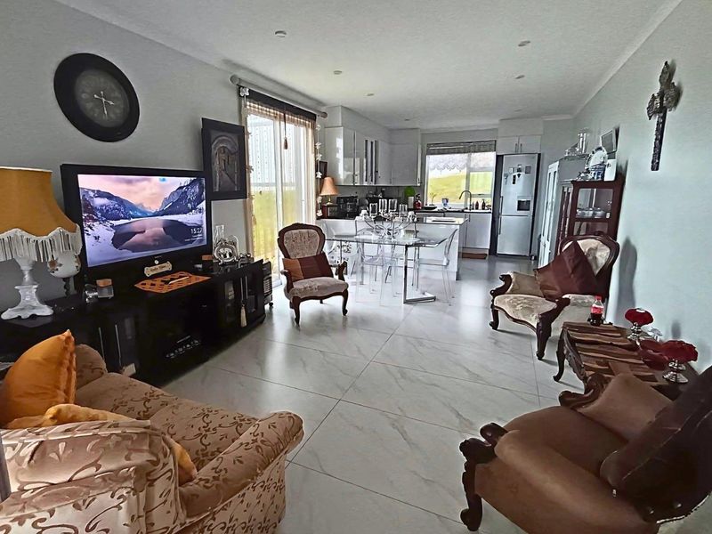 Luxury Coastal Living – Golf Villa with Ocean Views  - Photo 7