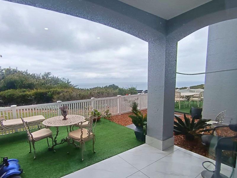 Luxury Coastal Living – Golf Villa with Ocean Views  - Photo 3