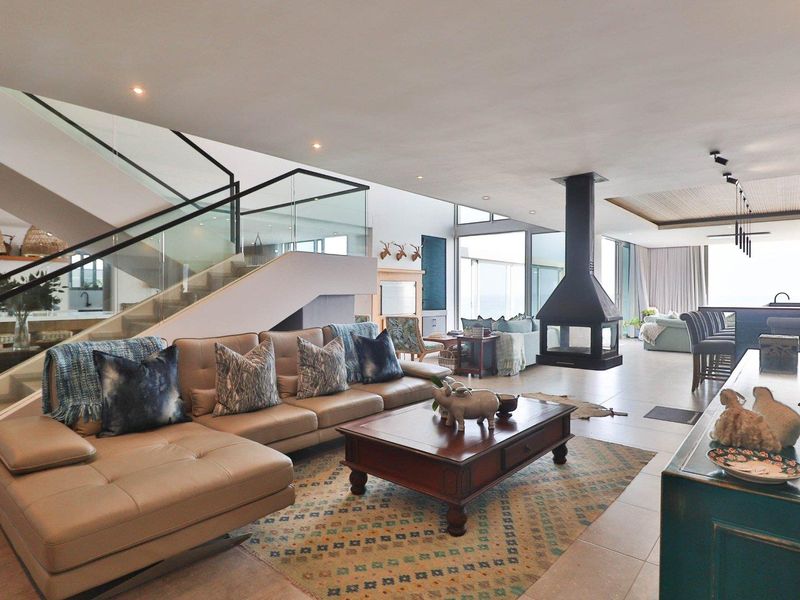 The Pinnacle of Luxury Living on the Cliffside - Photo 3