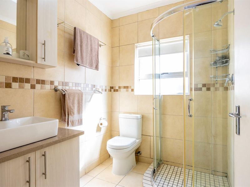 Apartment in Myburgh Park, Langebaan - Photo 10