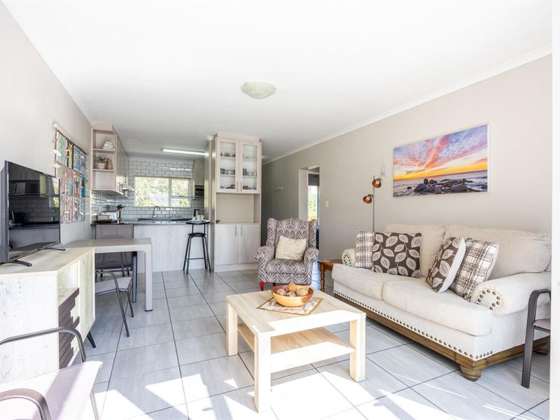 Apartment in Myburgh Park, Langebaan - Photo 2