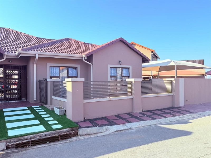 House available in Waterkloof AH, Rustenburg, North West - Photo 3