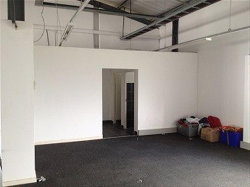 Prime Retail/Warehouse space to Rent in Riverhorse Valley, Durban, KwaZulu Natal. - Photo 8