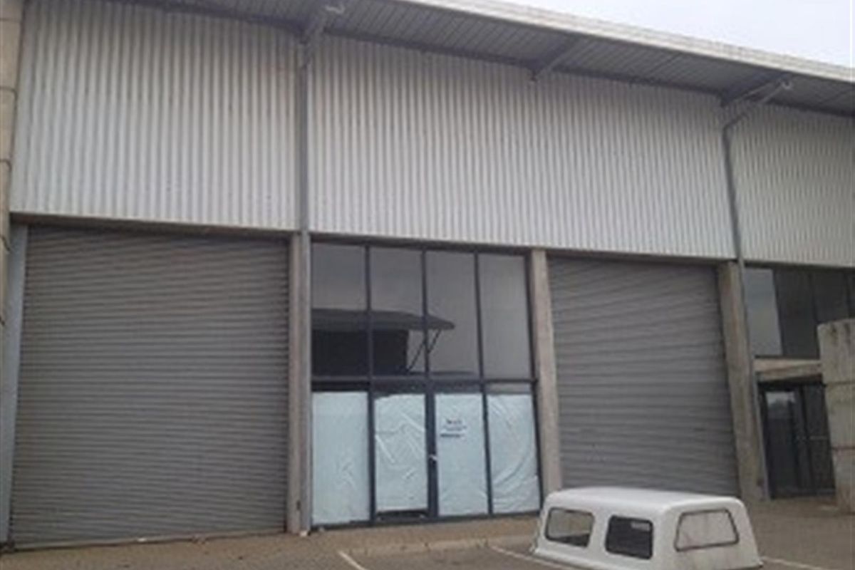 Prime Retail/Warehouse space to Rent in Riverhorse Valley, Durban, KwaZulu Natal. - Photo 5